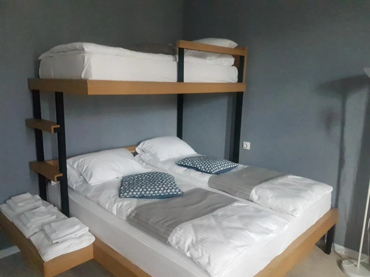 Bed & Breakfast Arai Halal Apartments Astana Kazachstán