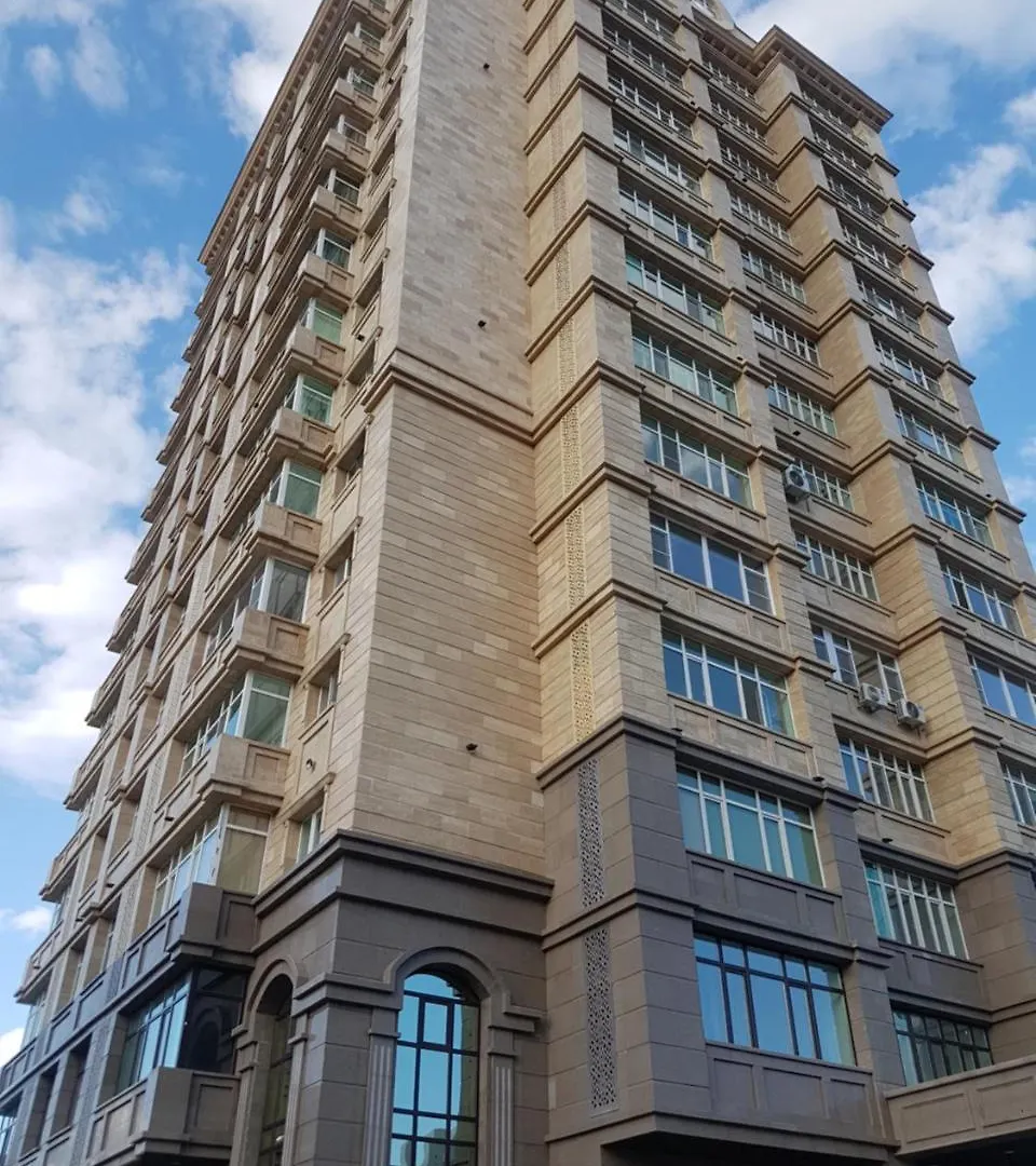 Arai Halal Apartments Astana Bed & Breakfast